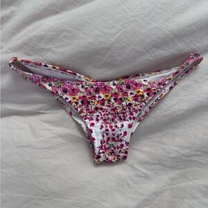 Pakaloha Floral Bikini Bottoms in White and Pink- XS